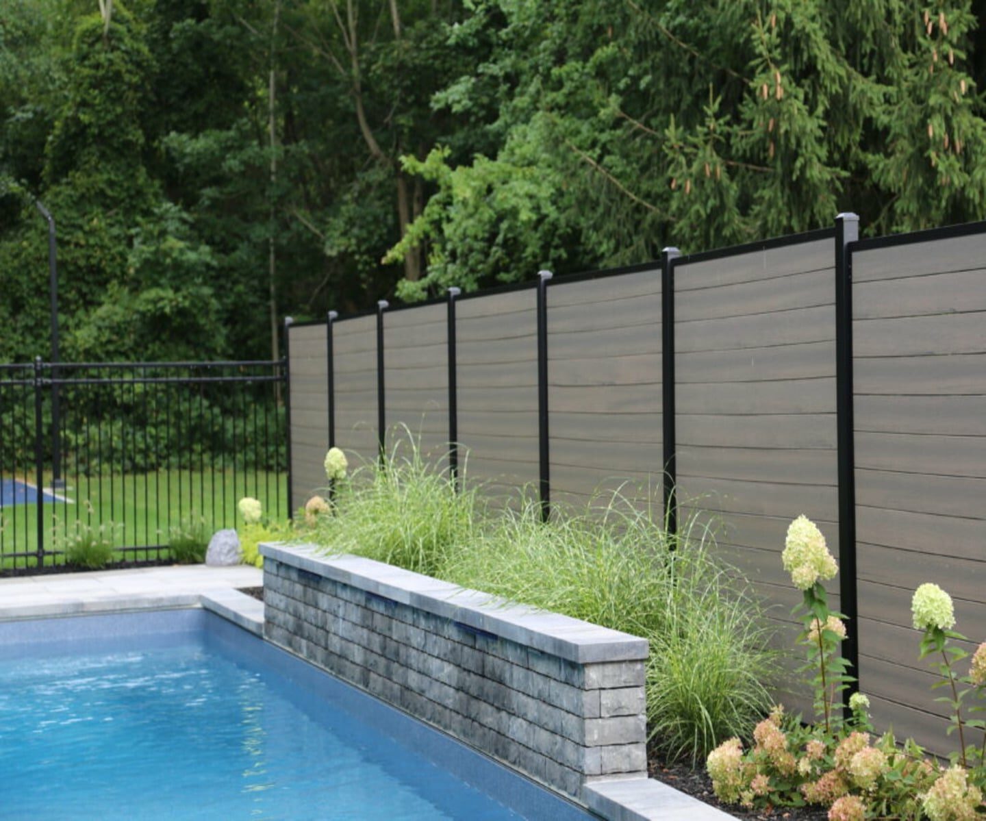 Composite Fence Canada Superior Quality Maintenance Free   Hazelwood Fence 1 E1709657877413 